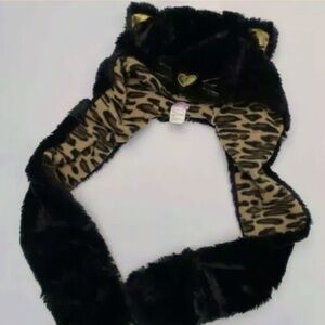 Capelli hooded scarf with pocket